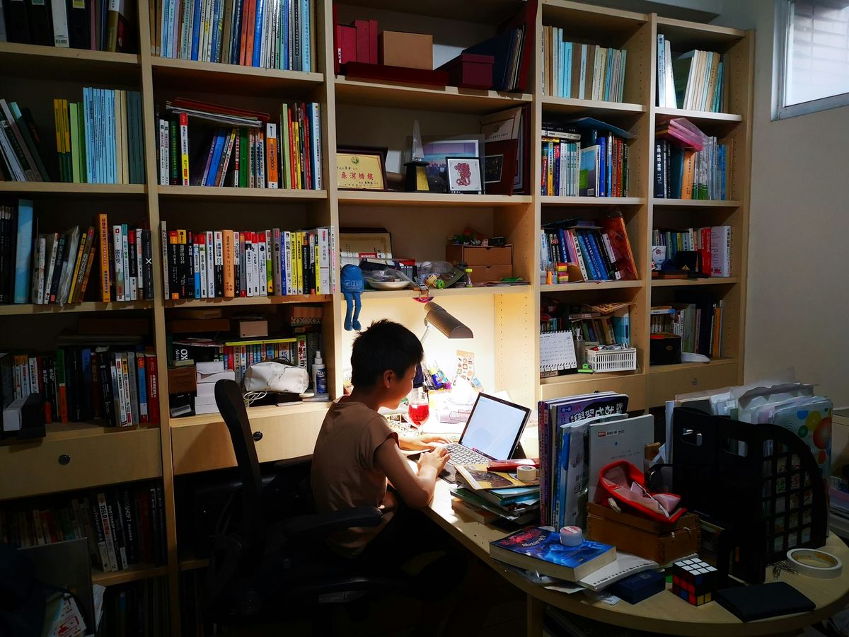 How to Study Effectively: 10 Science-Backed Strategies